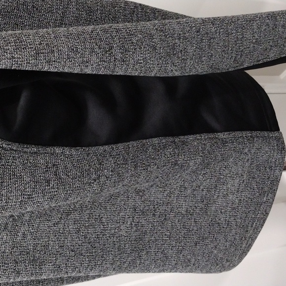 Spyder black and grey zip pullover. Large. Mint condition - Picture 8 of 9